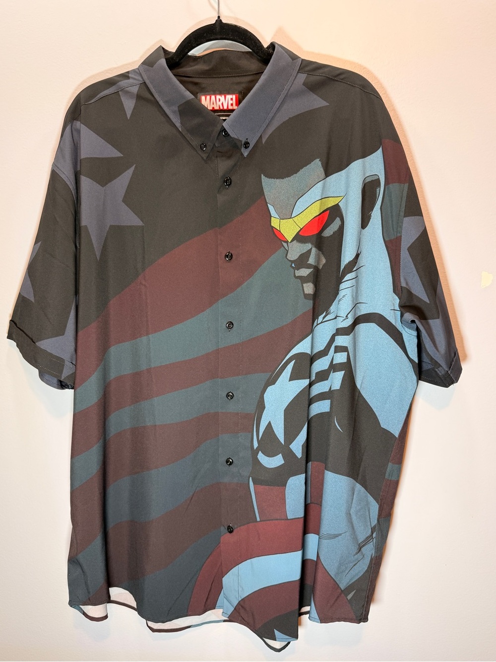 RSVLTS Men’s Captain America "Symbol of Truth" Short-Sleeve Kunuflex Shirt